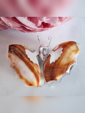 Vintage 80s Brown Marbled Moth Pin/Brooch